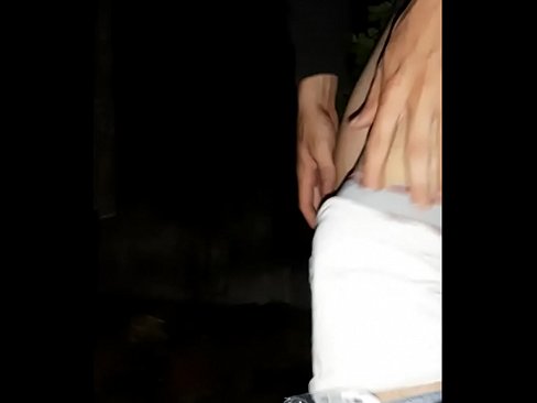 ❤️ Min nabo hoppede på min karantænemur Just porno at da.pornoincest.ru